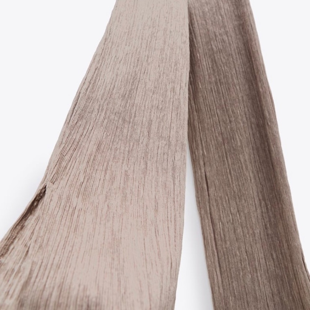 Zara pleated beige pants